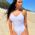 Mai Empina Bumbum Kourtney Premium Branco